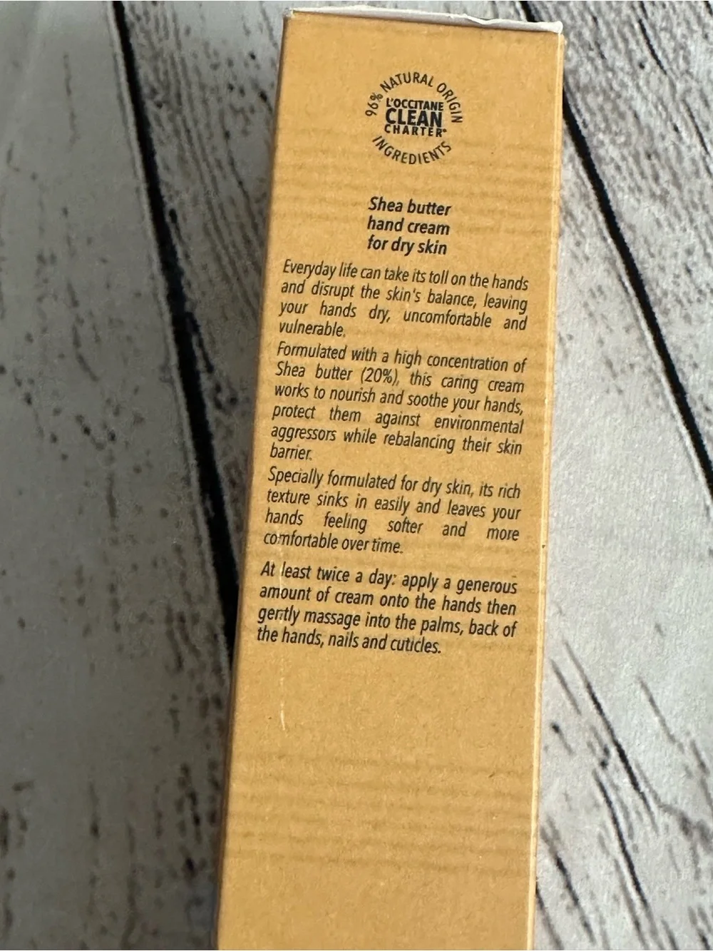 L'OCCITANE Hand Cream Box - Tan & Blue
